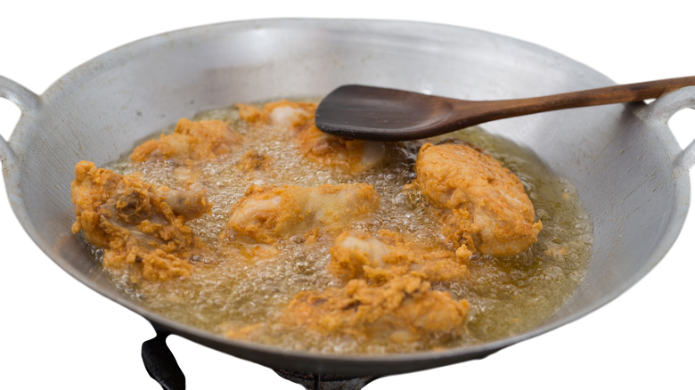 CHICKEN OIL FRY